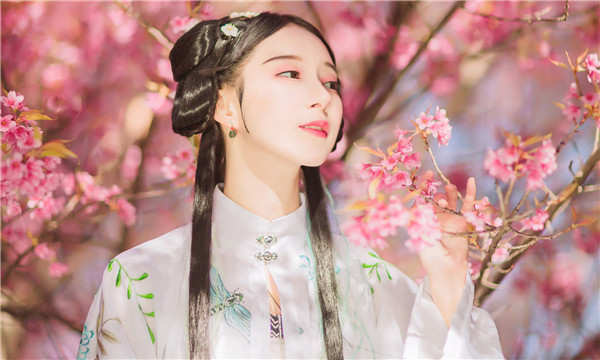 毛感乡供卵试管婴儿：助您实现家庭梦想的科学方案